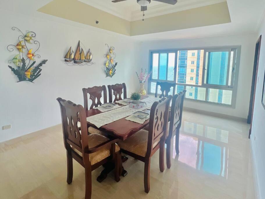 Beach Front Penthouse In Exclusive Tower 聖多明哥 外观 照片
